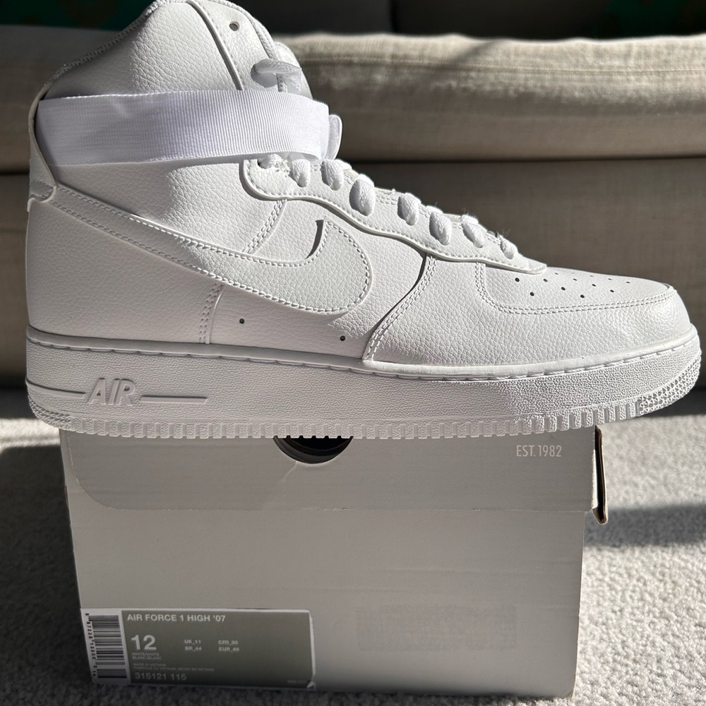 Nike Air Force 1 High '07 White Sneakers